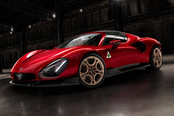 The Alfa Romeo 33 Stradale Is A 620bhp, Mid-Engined Swansong