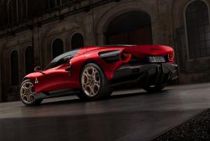 The Alfa Romeo 33 Stradale Is A 620bhp, Mid-Engined Swansong