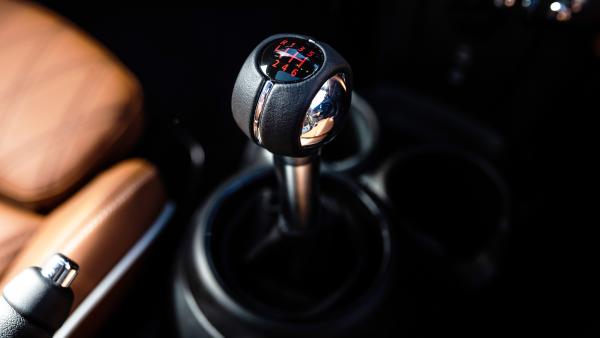 Mini’s ‘Manual Driving School’ Will Teach Americans How To Stick Shift